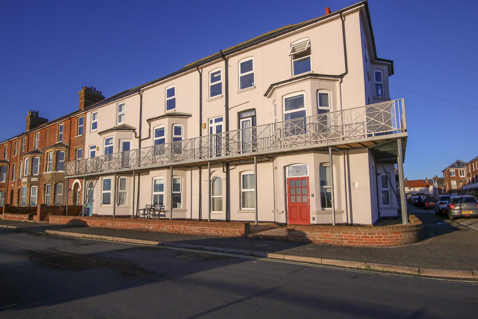 North Parade, Southwold Gallery Image